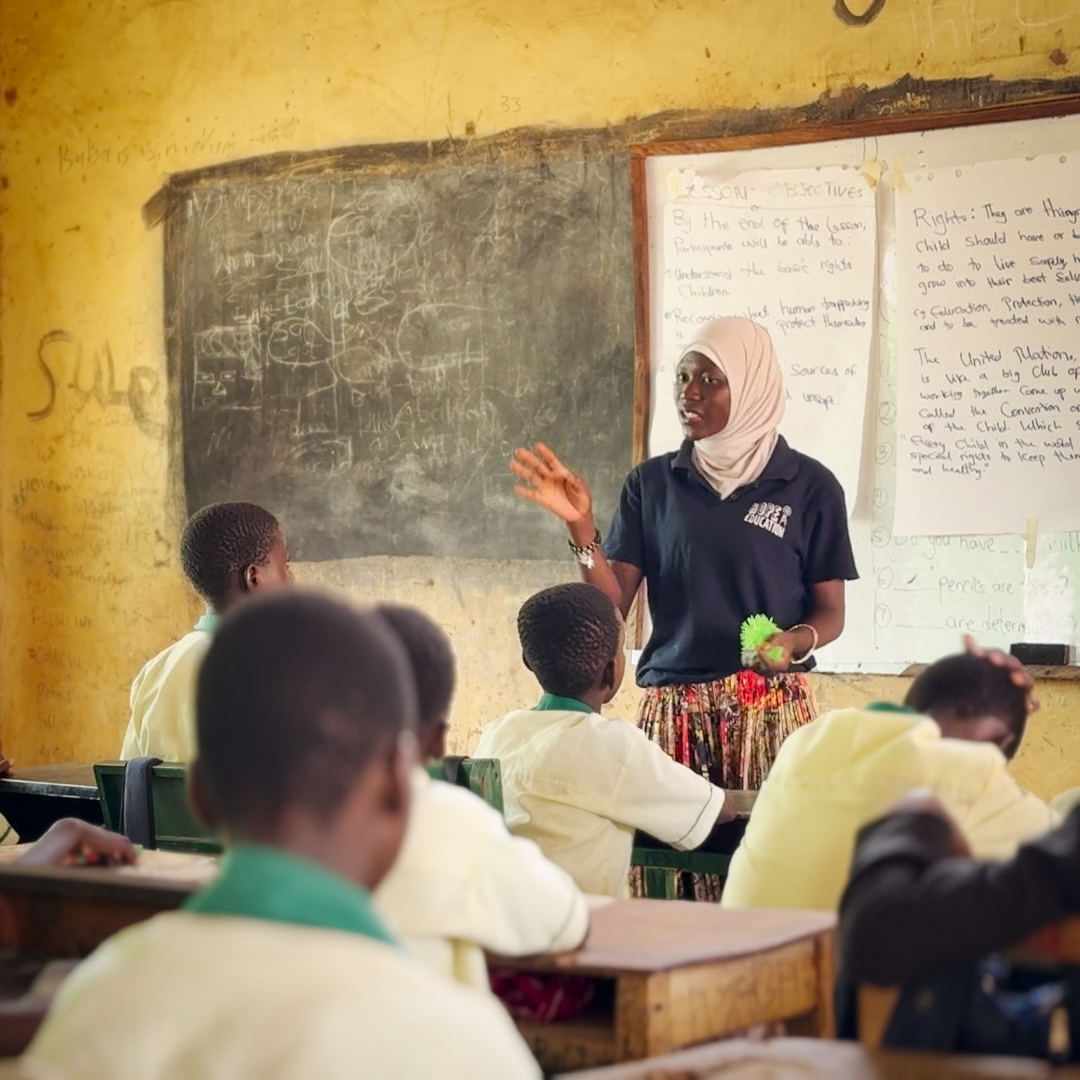 Program Manager Mariama Adam teaching at Darrul Haddis school in Tamale for the Hope Education Project.